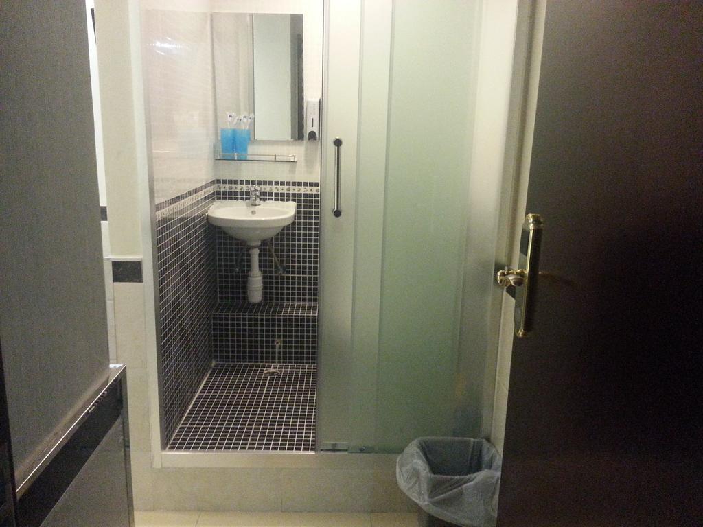 Grand Motel Kowloon  Chambre photo